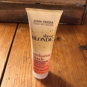 John Frieda Sheer Blonde Conditioner 8.45 oz